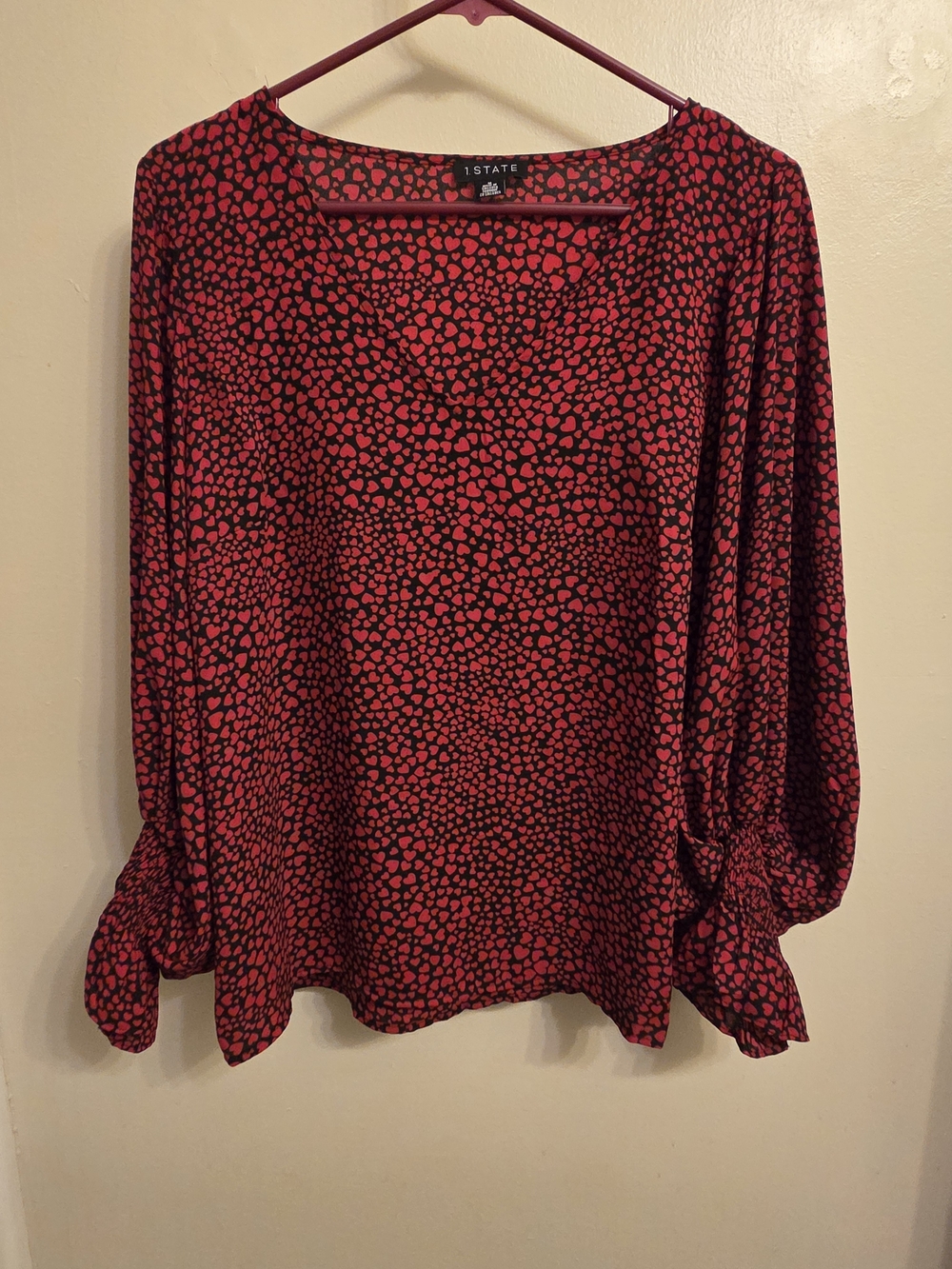 1. STATE Romantic Red Heart Print V-Neck Blouse M Smocked Cuff Long Sleeve Top